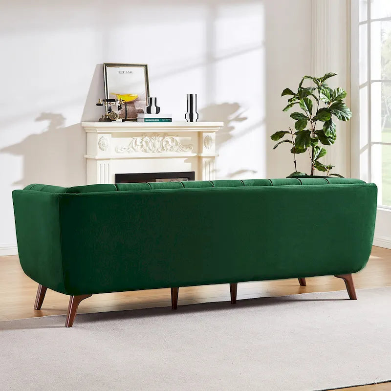 Divano Chesterfield moderno di metà secolo con rivestimento in velluto capitonné